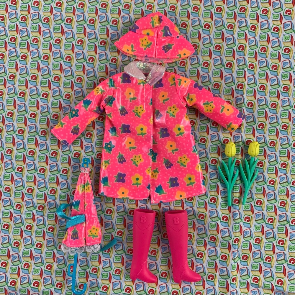 Barbie Spring Changin’ Seasons Dress ‘N Play.